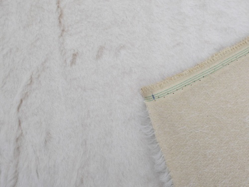 alpaca_30137_1453_3