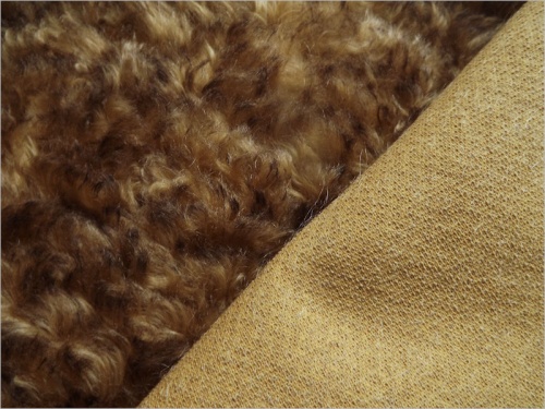 Schulte Bliss Gold Brown Tip 24mm Mohair 