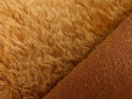 Schulte Copper Gold Dense 17mm Mohair 24