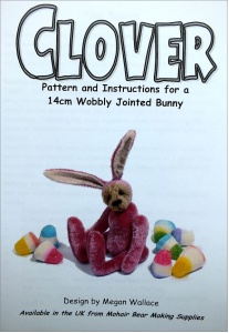 Clover Rabbit 14cm Pattern 