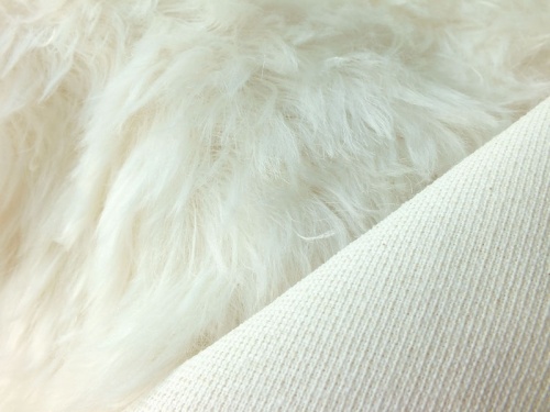 Helmbold Ivory 25mm Mohair 