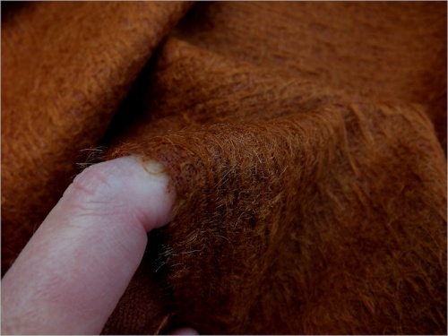 Helmbold Russet Brown 12mm Mohair 15