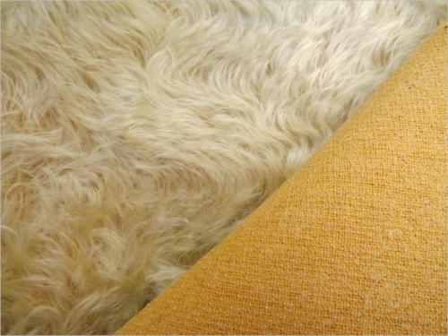 Helmbold Light yellow Gold 20mm Dense Mohair 