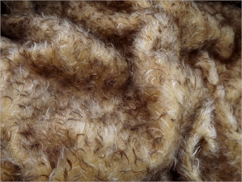 Schulte Sandy & Brown dense tipped 23mm Mohair - 96