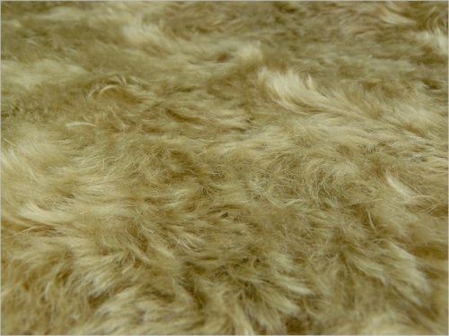 Helmbold Old Gold 20mm Dense Mohair 92