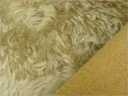 Helmbold Old Gold 20mm Dense Mohair 92