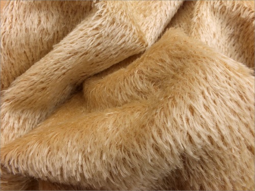 Helmbold 5/1 Pale Gold 7mm Dense Mohair