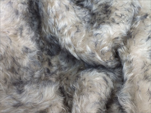 Helmbold Biscuit Black Tip 25mm Kid Mohair