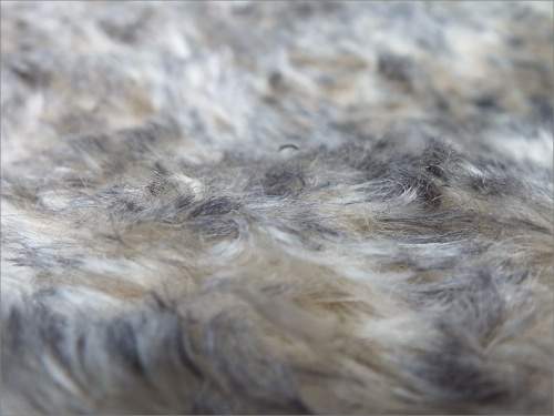 Helmbold Biscuit Black Tip 25mm Kid Mohair