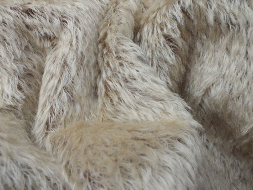 Schulte Silke Beige on Brown 21mm Mohair - 25 