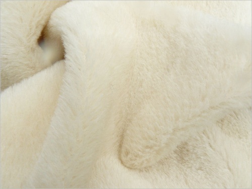 Schulte White Dense Alpaca 9mm pile 89